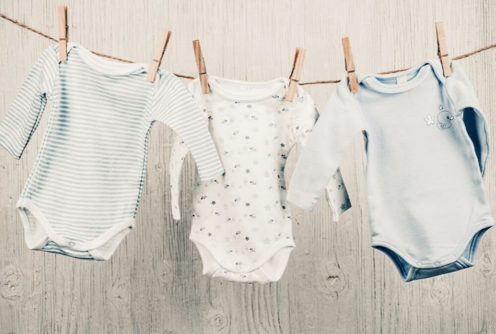 Laver les vêtements de bébé